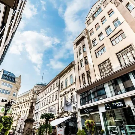 Apartament Located, 150 M2 5 Bedrooms Apt., *