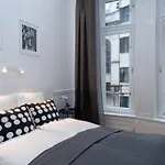 Located, 150 M2 5 Bedrooms Apt., *