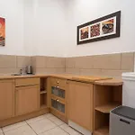 Apartamento Located, 150 M2 5 Bedrooms Apt., Budapeste